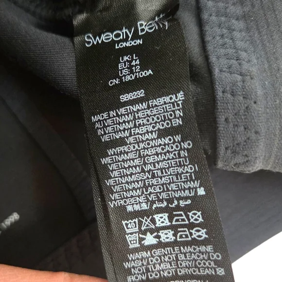 Sweaty Betty Sports Bra Super Sculpt Stream Training Bra NEW Womens Large Gray - Picture 6 of 9